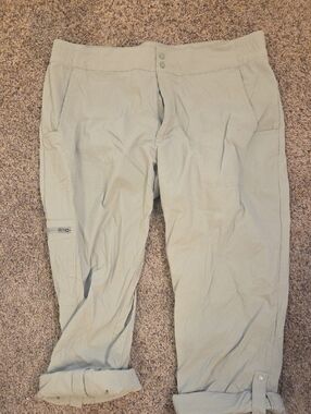 Women's Light Beige Utility Cargo Pants with Zip Pocket